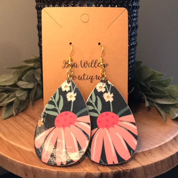 🌿Handmade Earrings🌿 - Picture 1 of 6